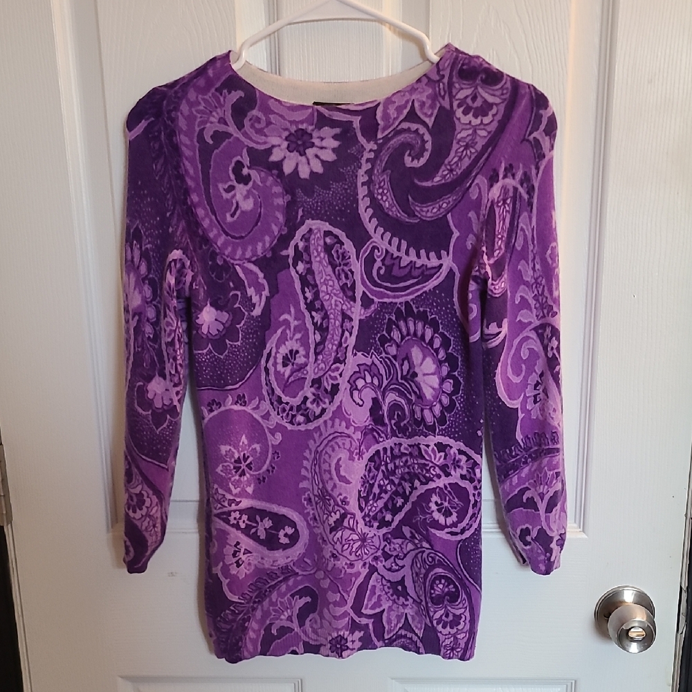 Cashmere Talbots Purple Paisly 3/4 Sleeve Sweater